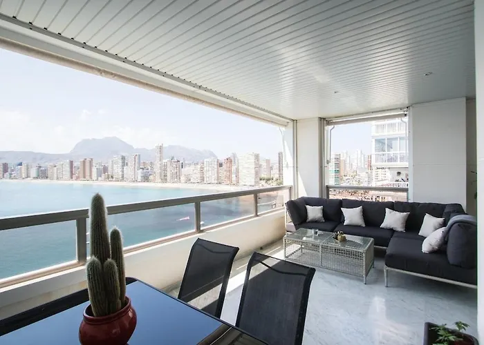 Excellent Apartment In Front Of The Sea!