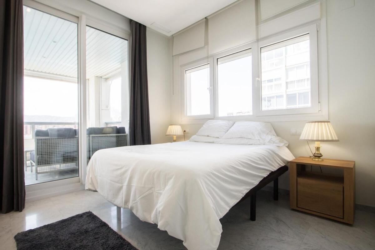 Apartment Excellent In Front Of The Sea! *